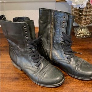 Black motorcycle boots